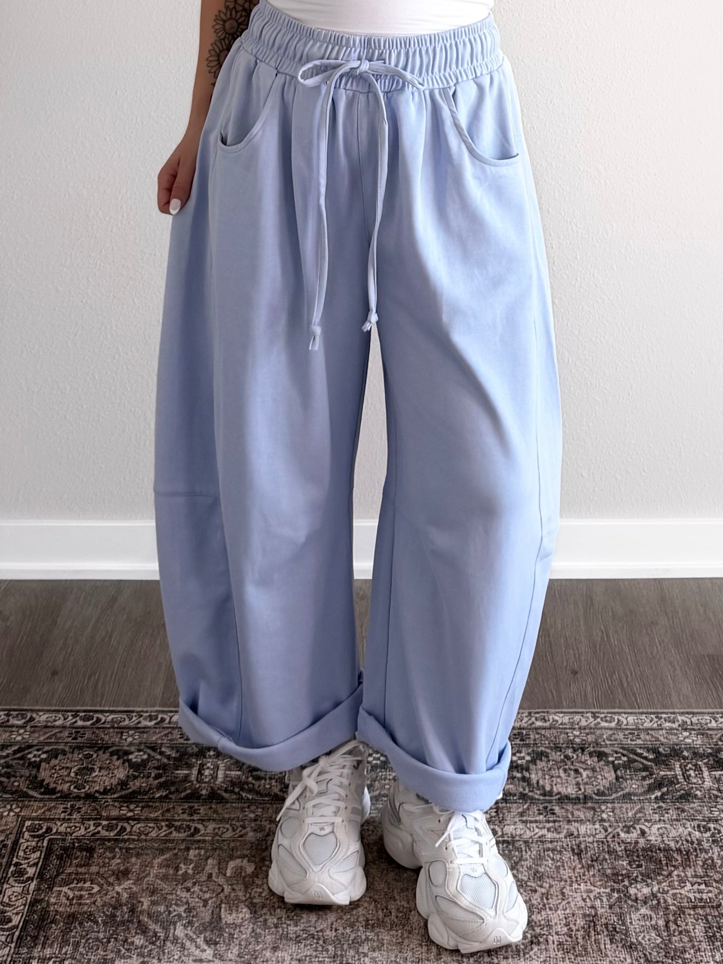 Reset & Repeat Lounge Barrel Pant / Sky