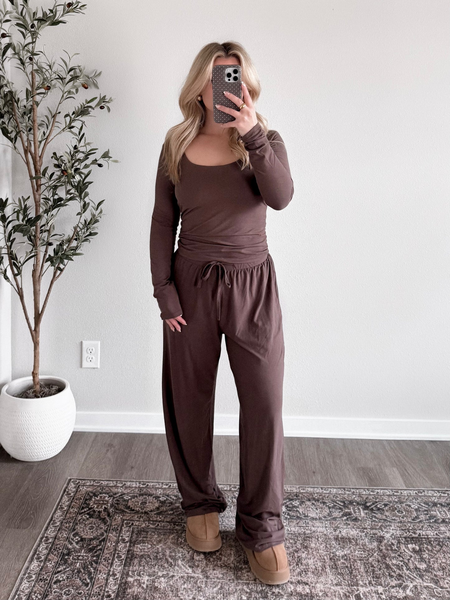 Core Comfort Butter Lounge Set / Cocoa