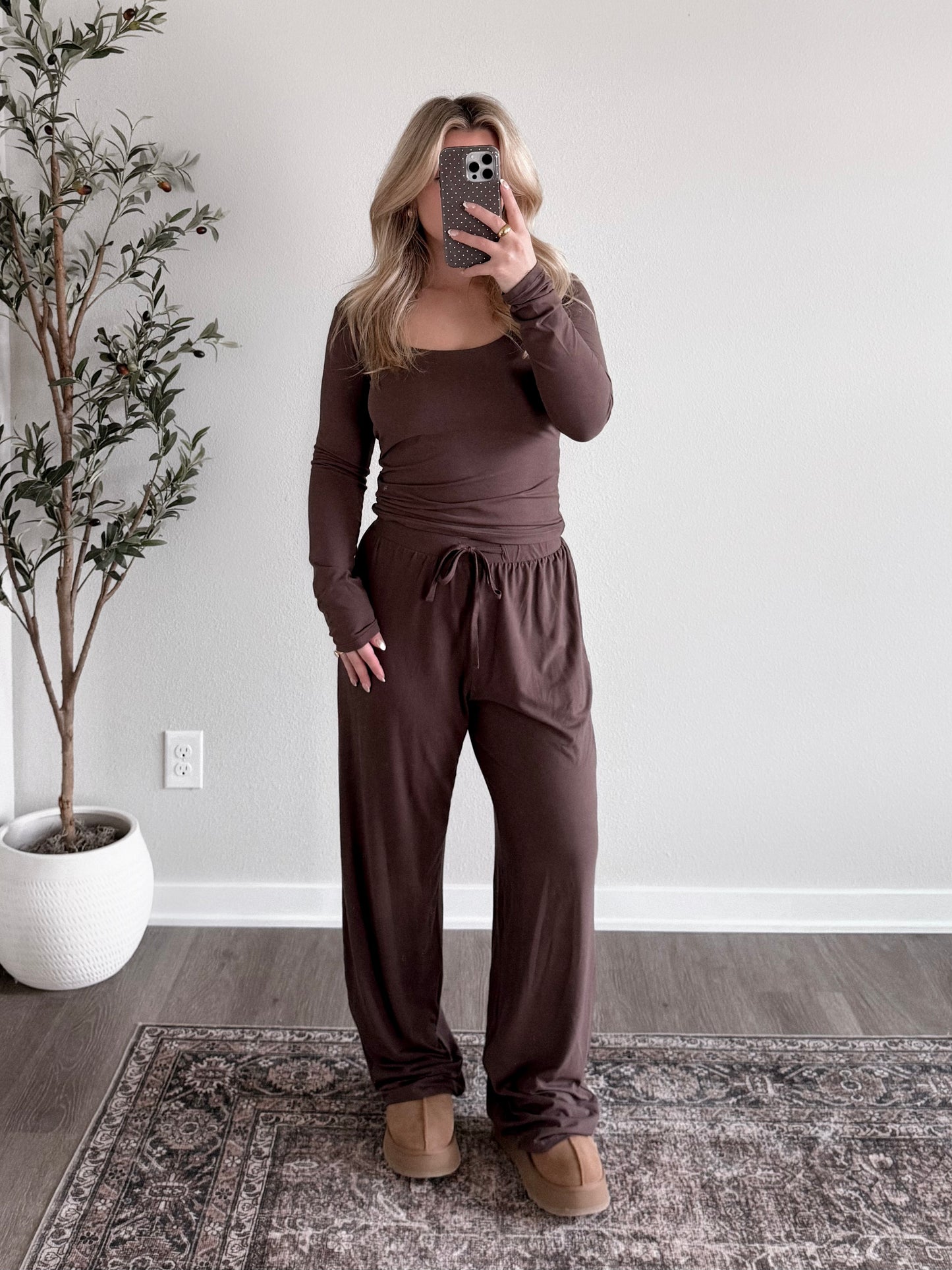 Core Comfort Butter Lounge Set / Cocoa