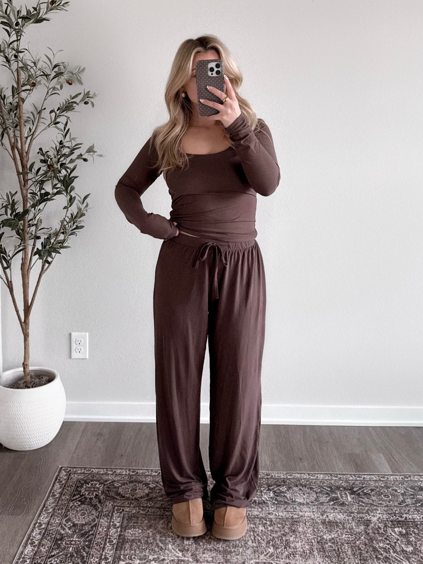 Core Comfort Butter Lounge Set / Cocoa