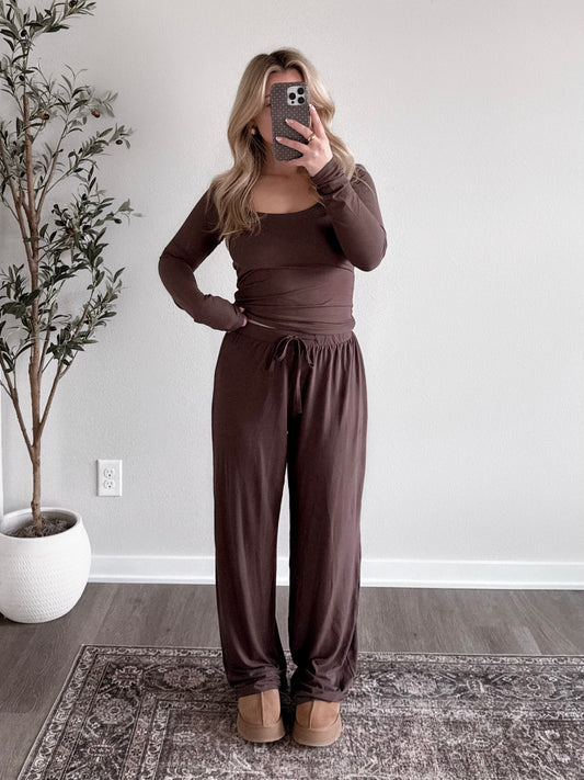 Core Comfort Butter Lounge Set / Cocoa