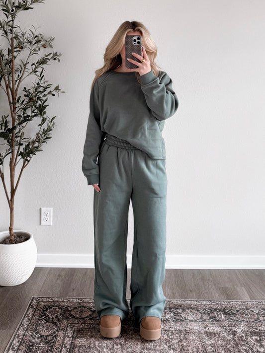 Relax & Repeat Sweat Set / Ash Green