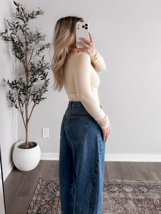 Essential Scoop Neck Top / Butter