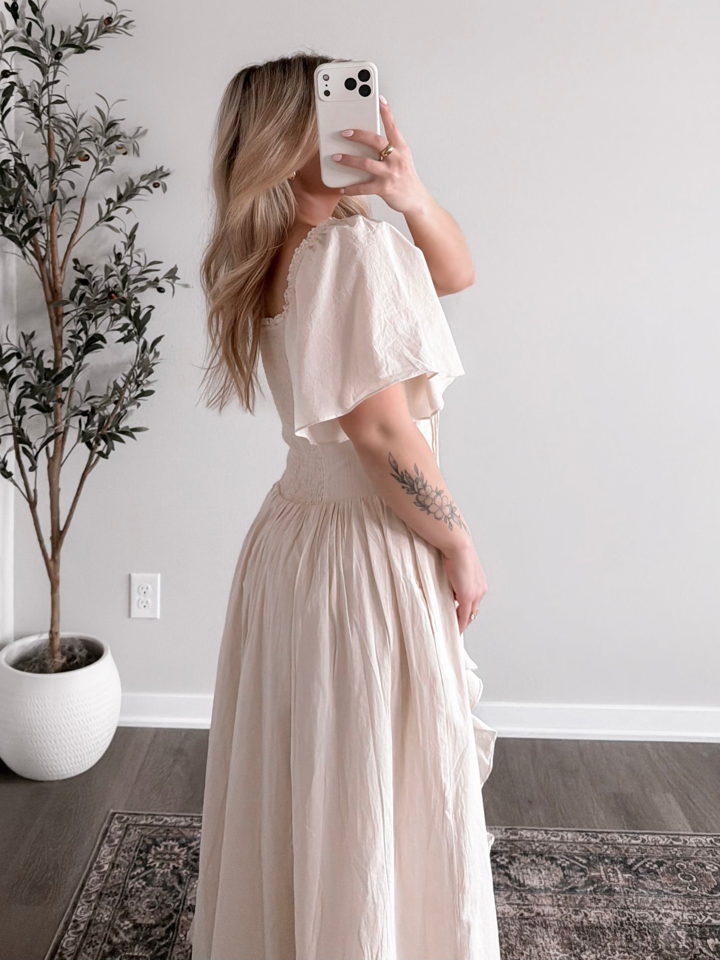 Early Dawn Maxi Dress / Natrual