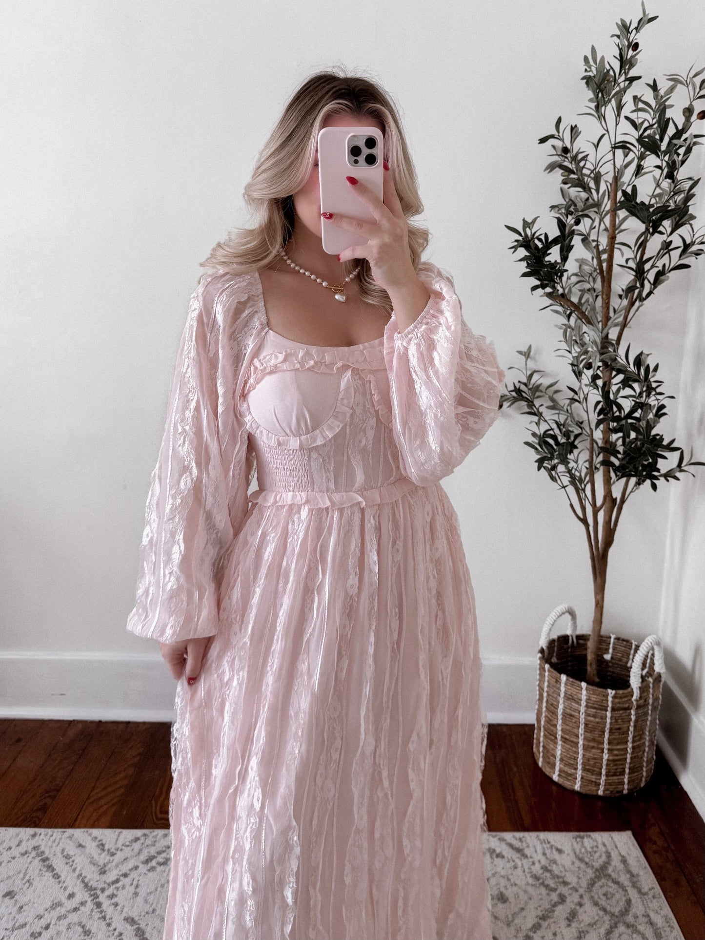 Cosette Lace Sweetheart Maxi Dress