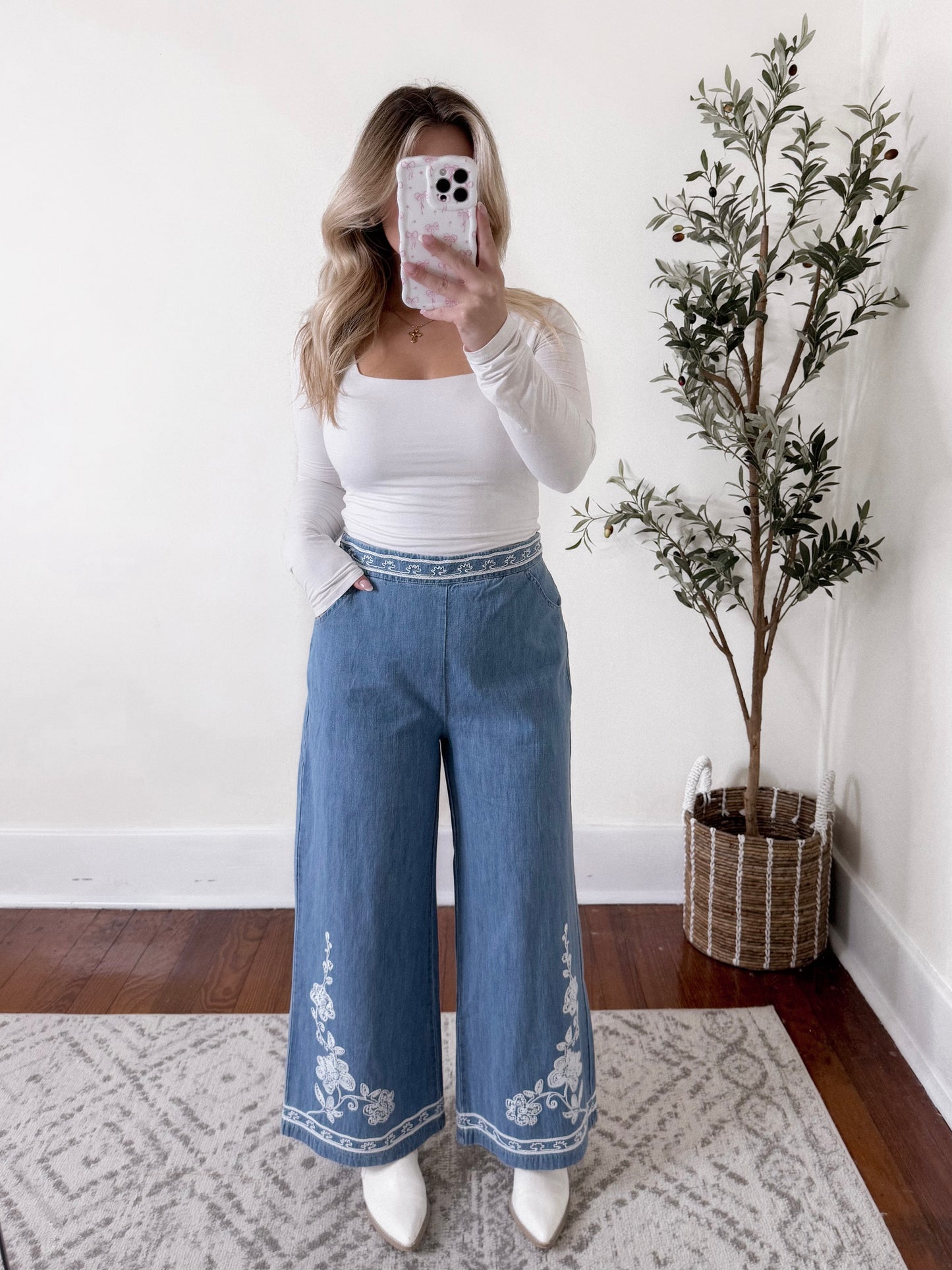 Eden Floral Embroidered Denim Pants