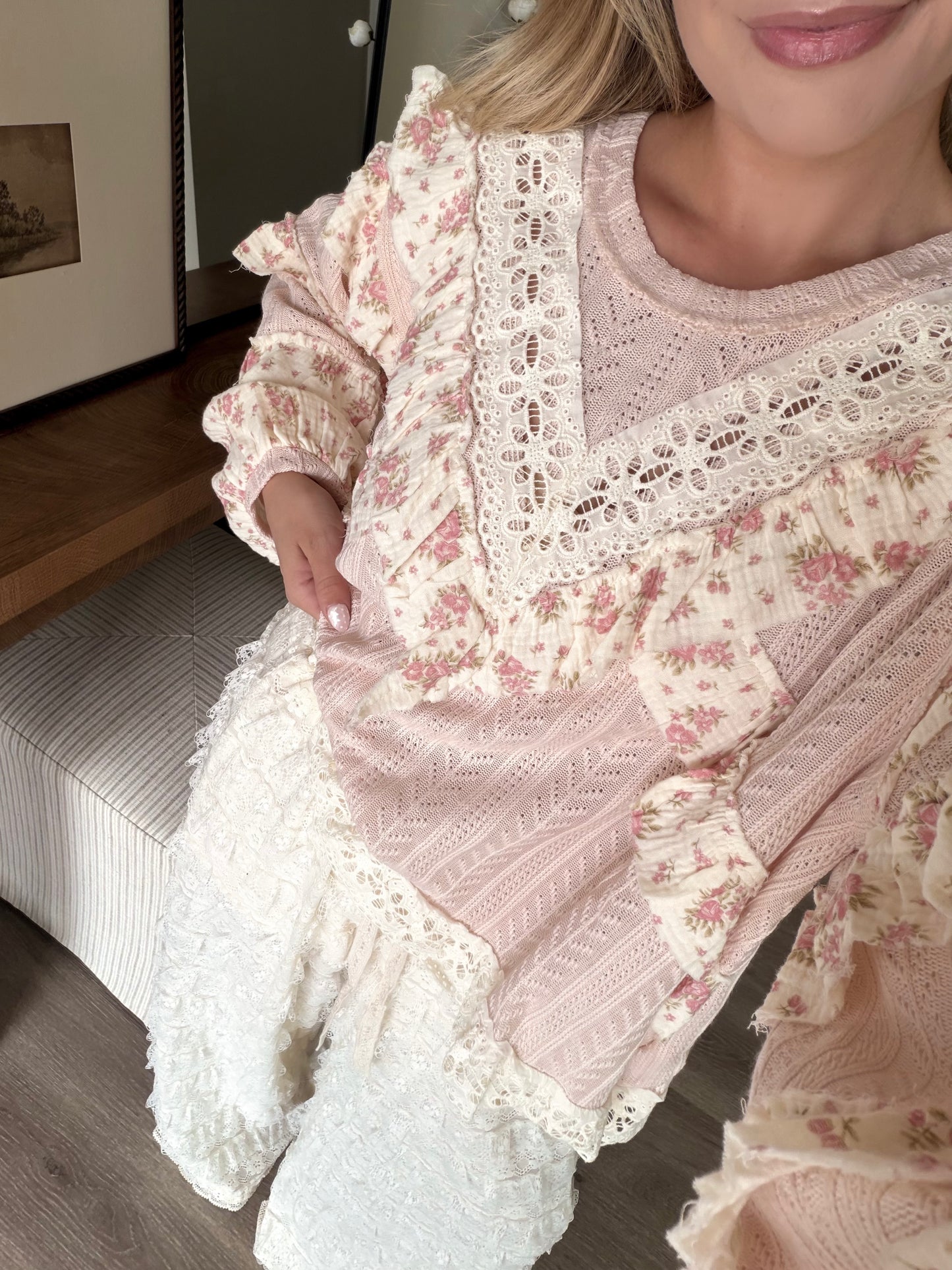 Sweet Soul Eyelet Top / Pink