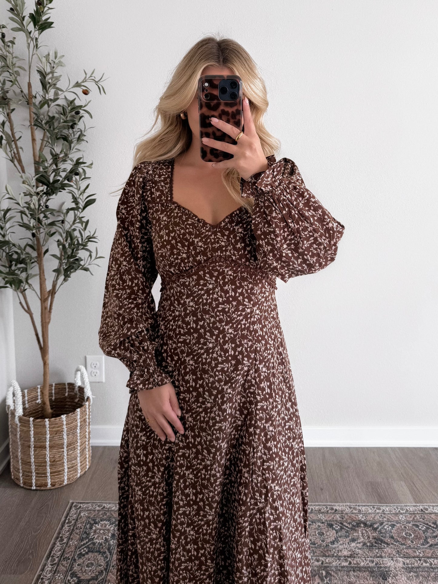 Hazelnut Floral Maxi Dress (Restocking 10.13)