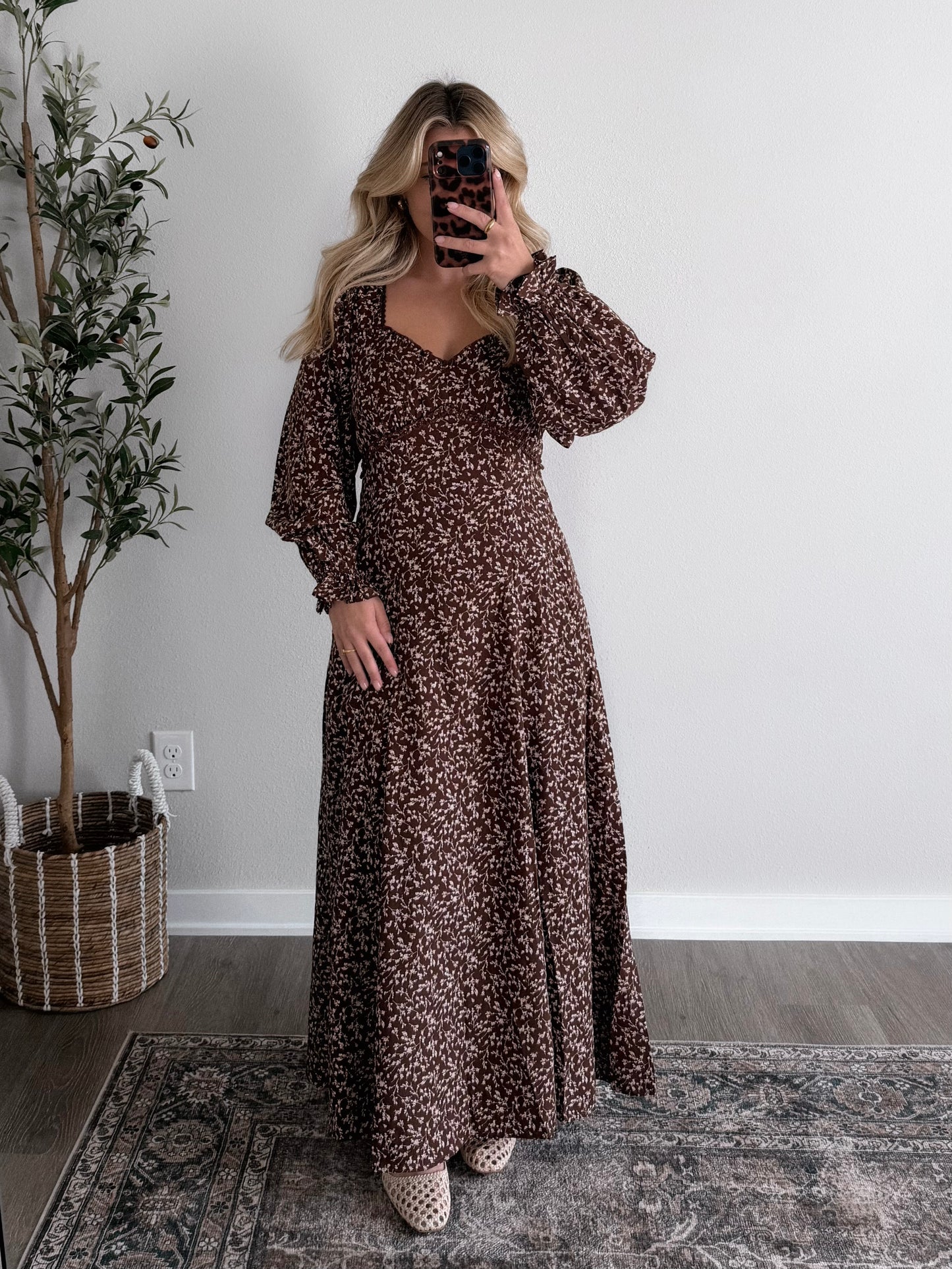 Hazelnut Floral Maxi Dress (Restocking 10.13)