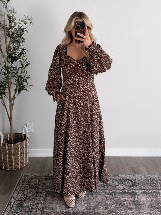Hazelnut Floral Maxi Dress (Restocking 10.13)