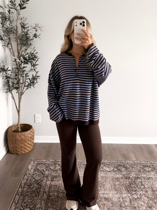 In Season Knit Henley / Brown Blue