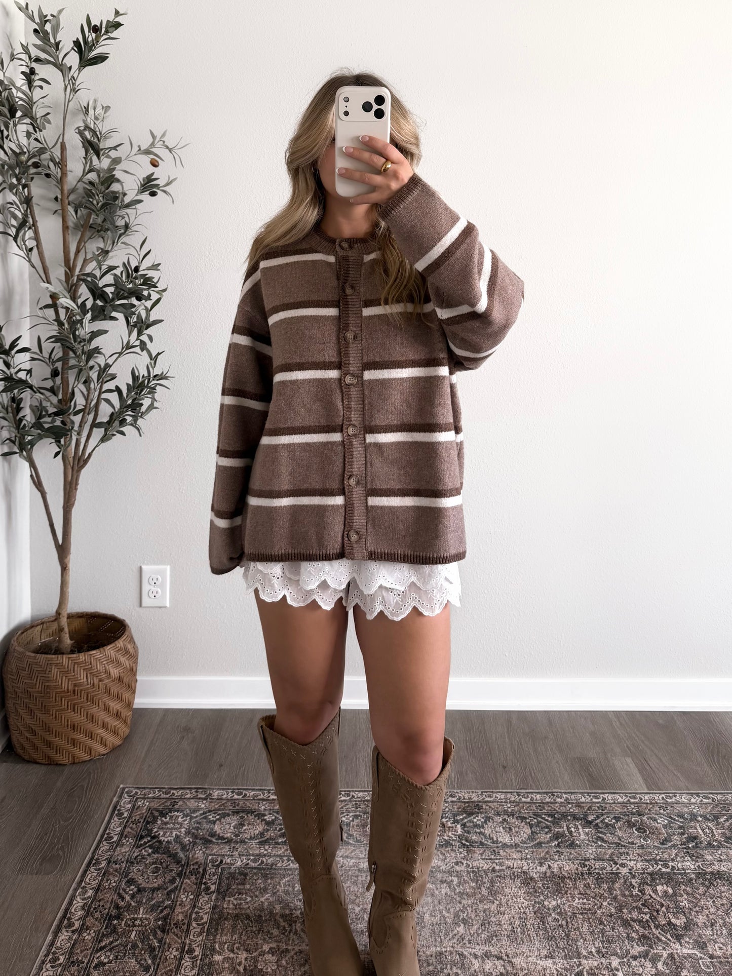 Soft Stripe Knit Cardigan / Mocha