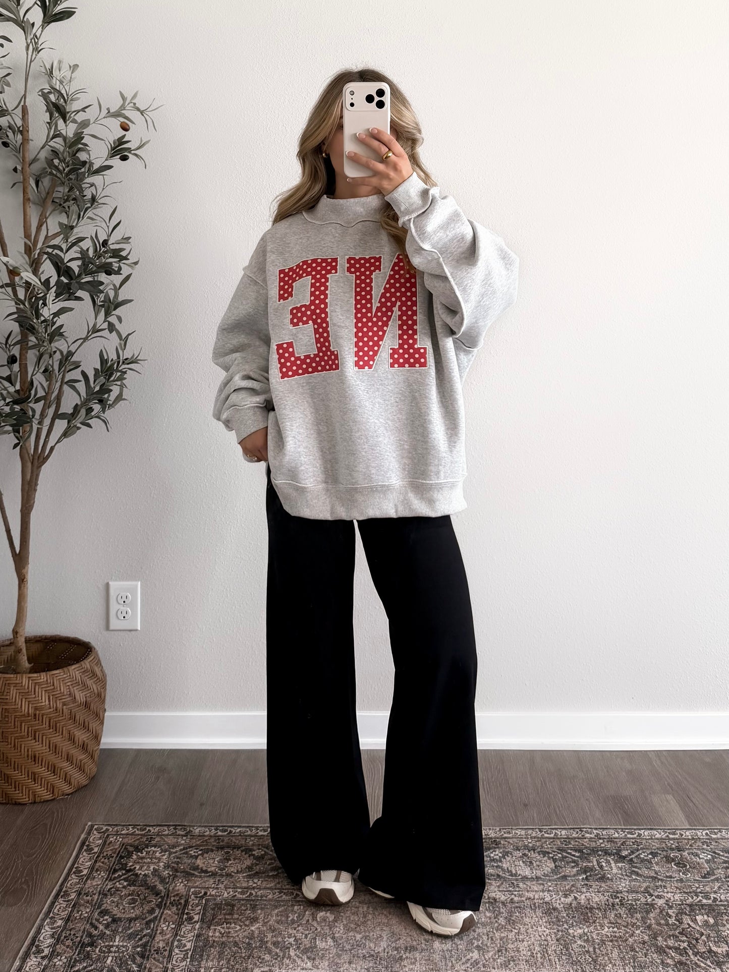 "NE" Dotted Oversized Mockneck