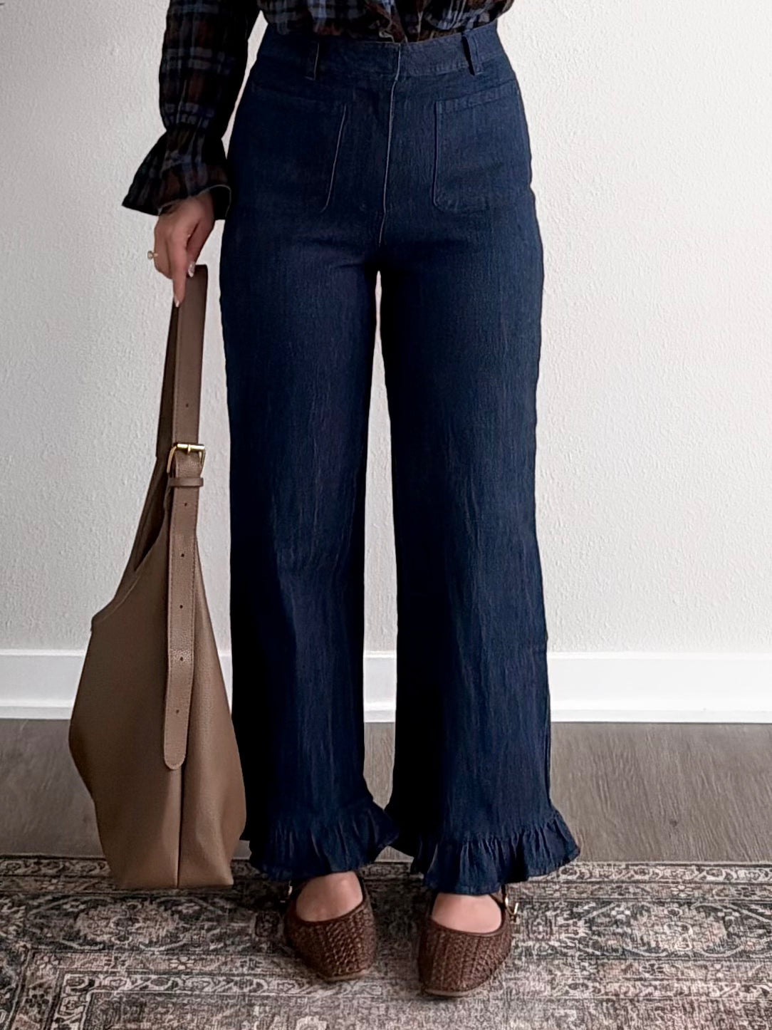 French Ruffle Crop Pant / Dark Denim