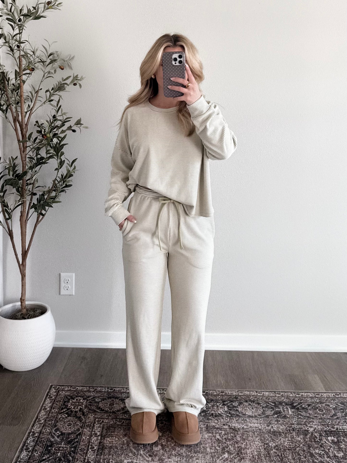 Avocado Toast Striped Lounge Set