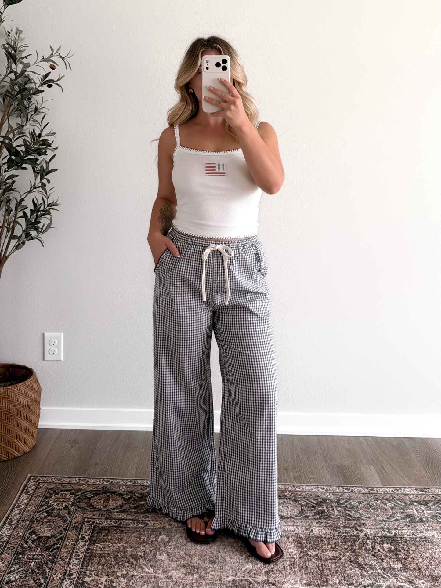 Summer Studies Gingham Ruffle Pant / Navy
