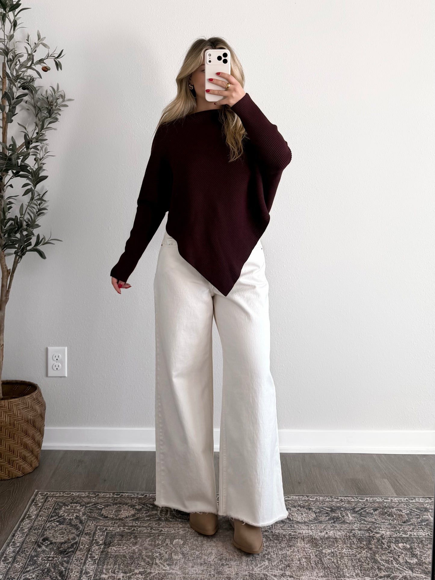 Camille Boat Neck Sweater / Dark Plum