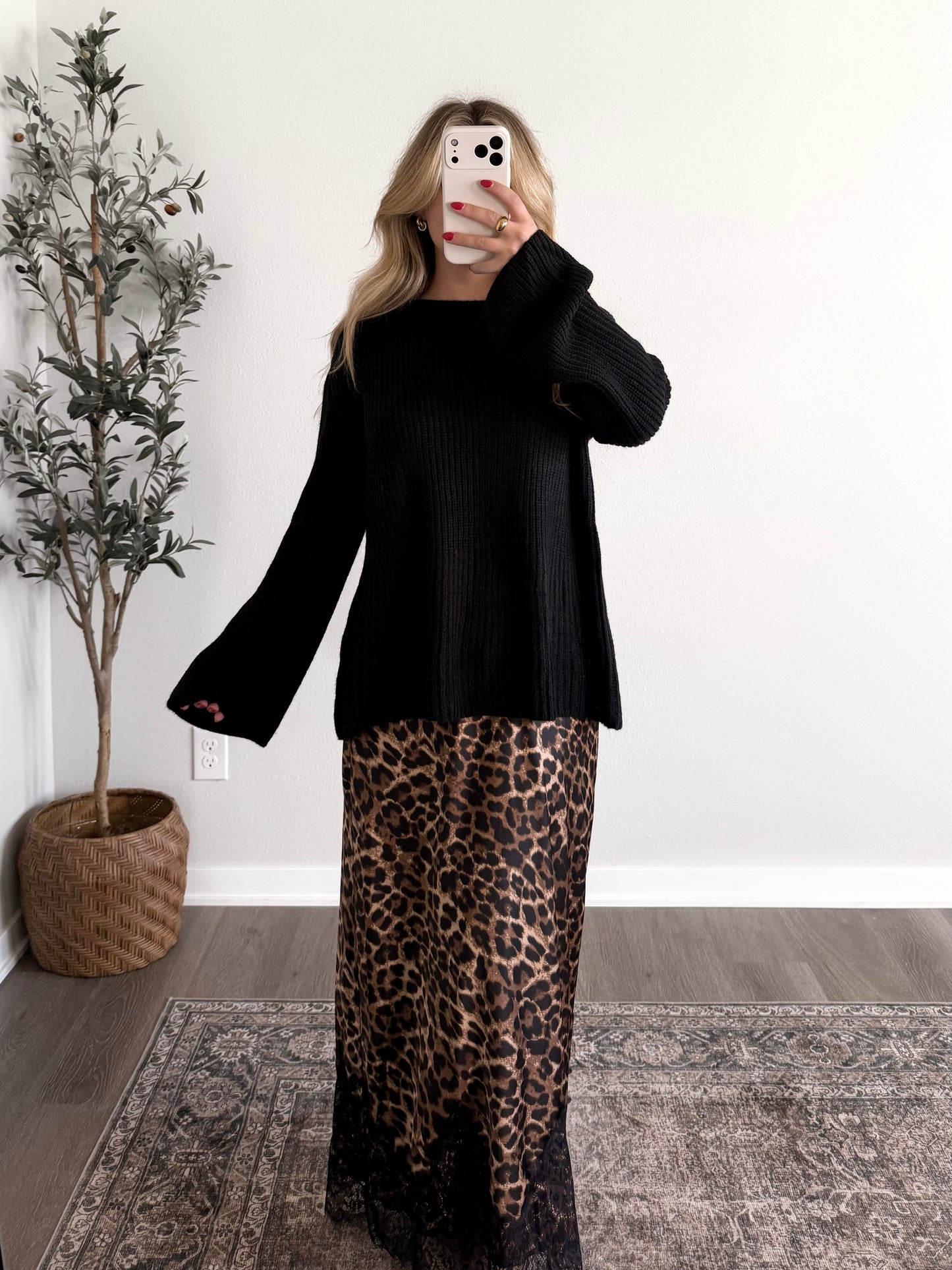 Unspoken Knit Sweater / Black
