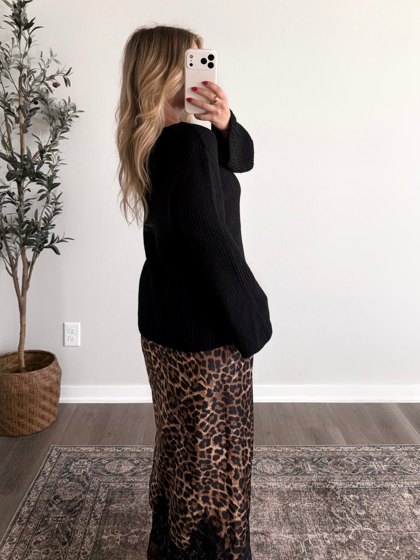 Unspoken Knit Sweater / Black
