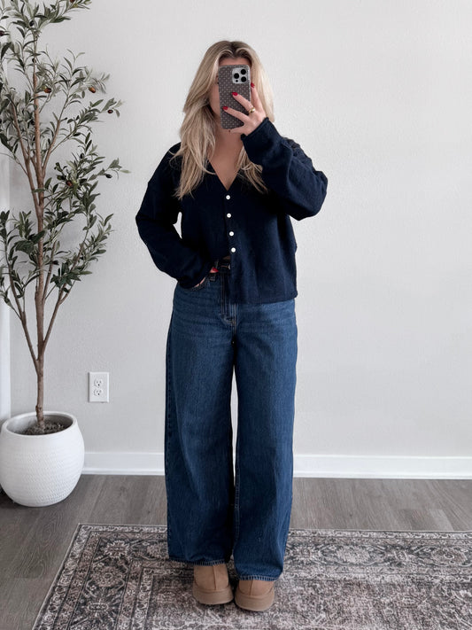 Augie Knit Button Cardigan / Navy