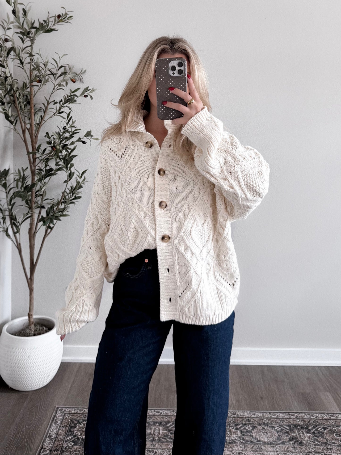 Snow Vale Cable Knit Cardigan