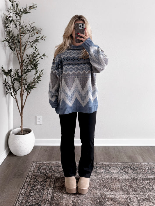 Alpine Oversized Knit Sweater / Winter Blue