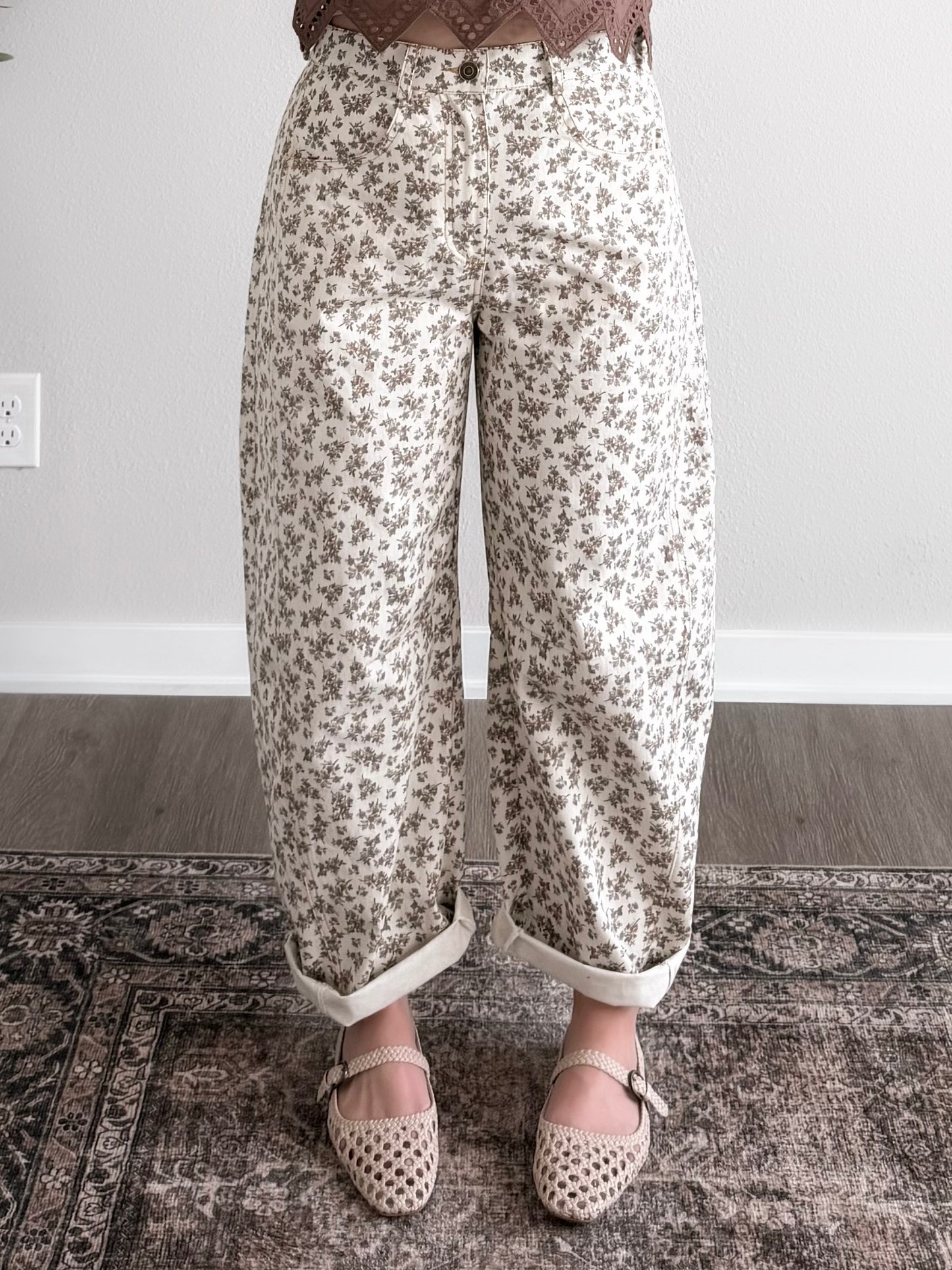 Honey Bloom Floral Barrel Pant
