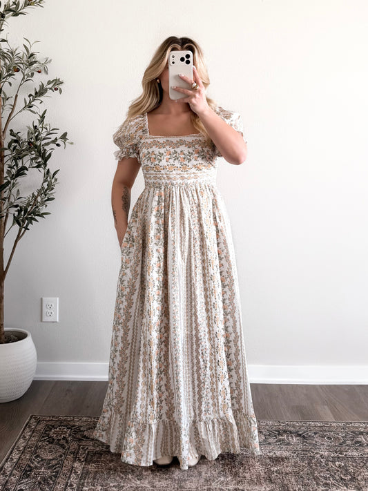 Fields Of Grace Floral Maxi Dress / Apricot