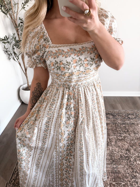 Fields Of Grace Floral Maxi Dress / Apricot