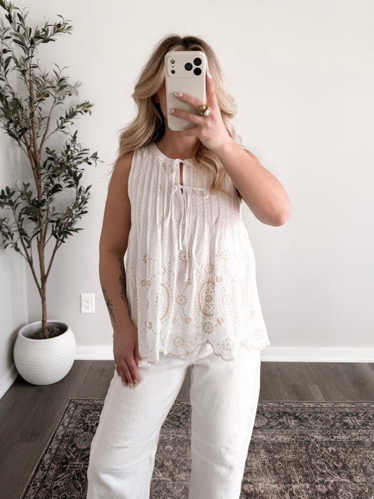 Little Charm Pintuck Dot Top / Final Sale