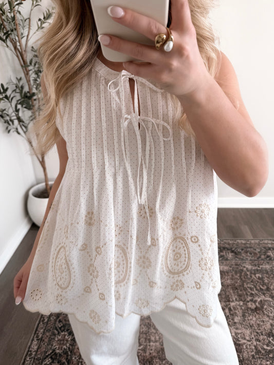 Little Charm Pintuck Dot Top / Final Sale