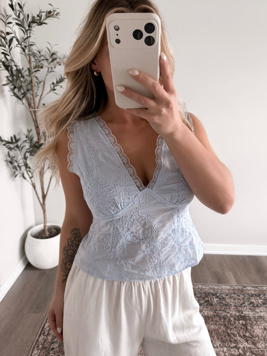 Better Off Lace Tie Back Top / Bluebell