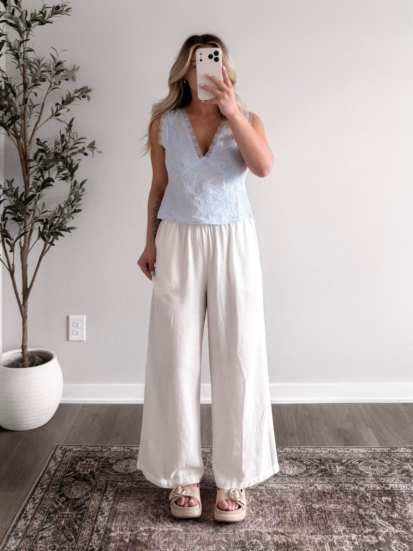 Better Off Lace Tie Back Top / Bluebell