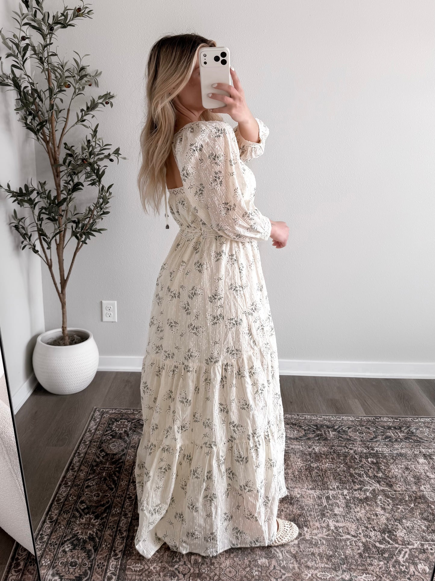 Honey Field Floral Maxi Dress