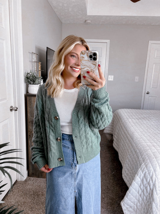 Manhattan Button Down Cardigan Final Sale