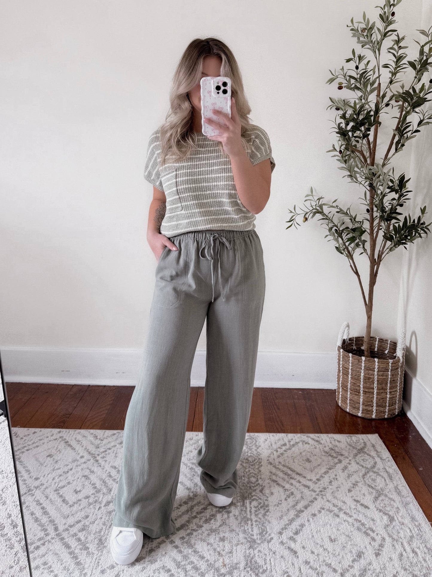 Lora Linen Straight Leg Pant