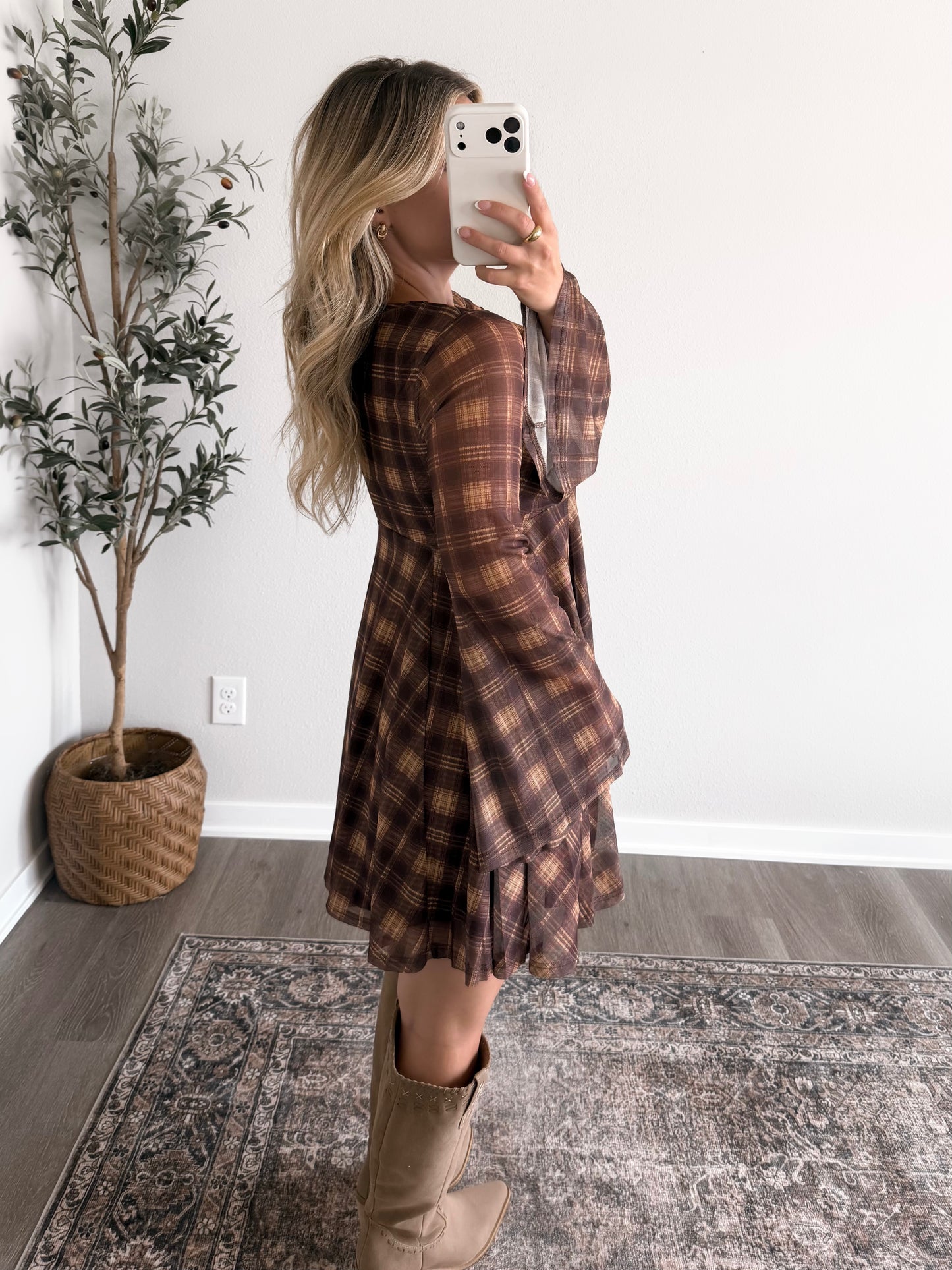 Take Me Away Plaid Dress (Restocking 8.10)