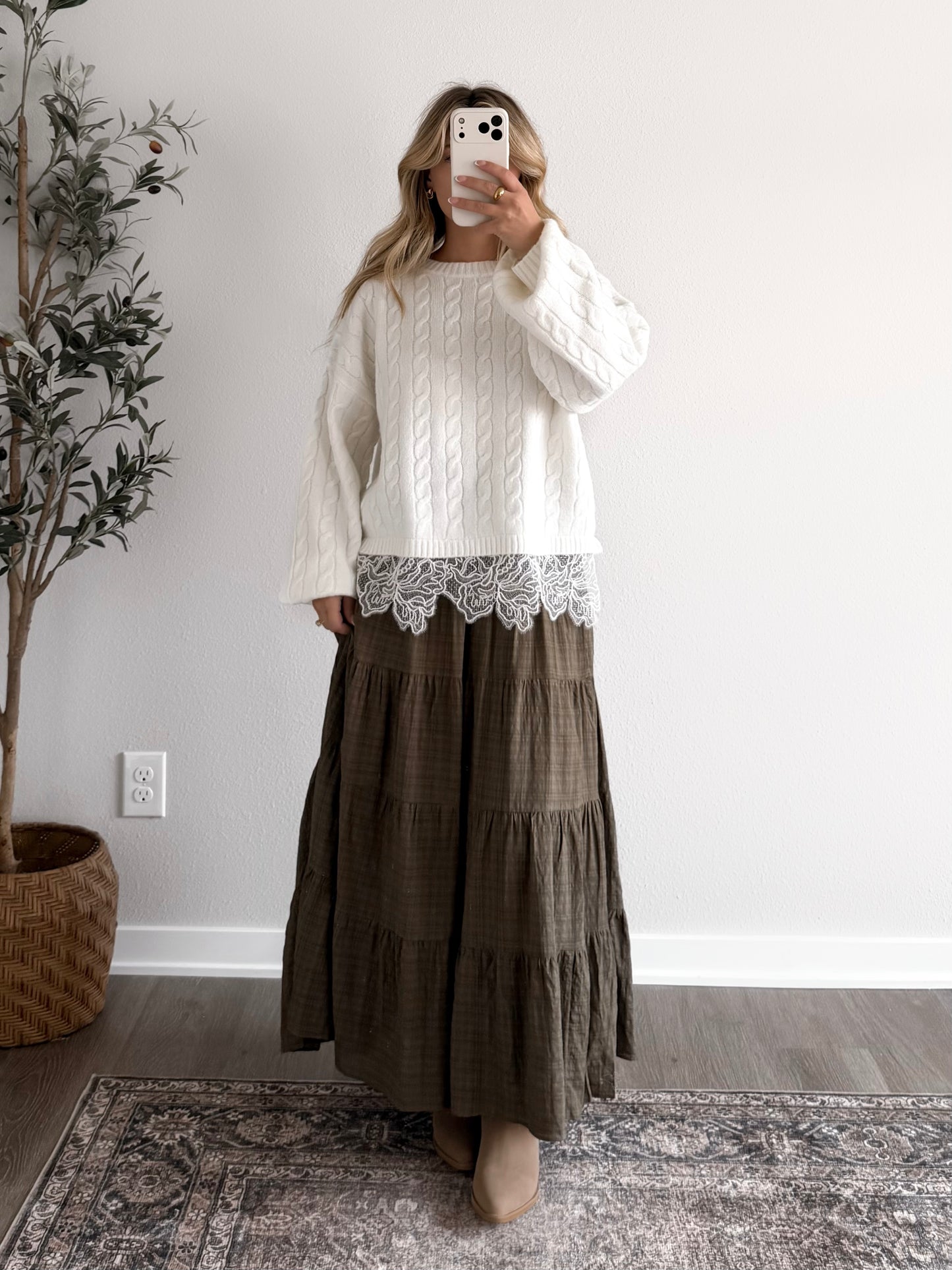 Folklore Lace Cable Knit Sweater (Restocking 8.10)