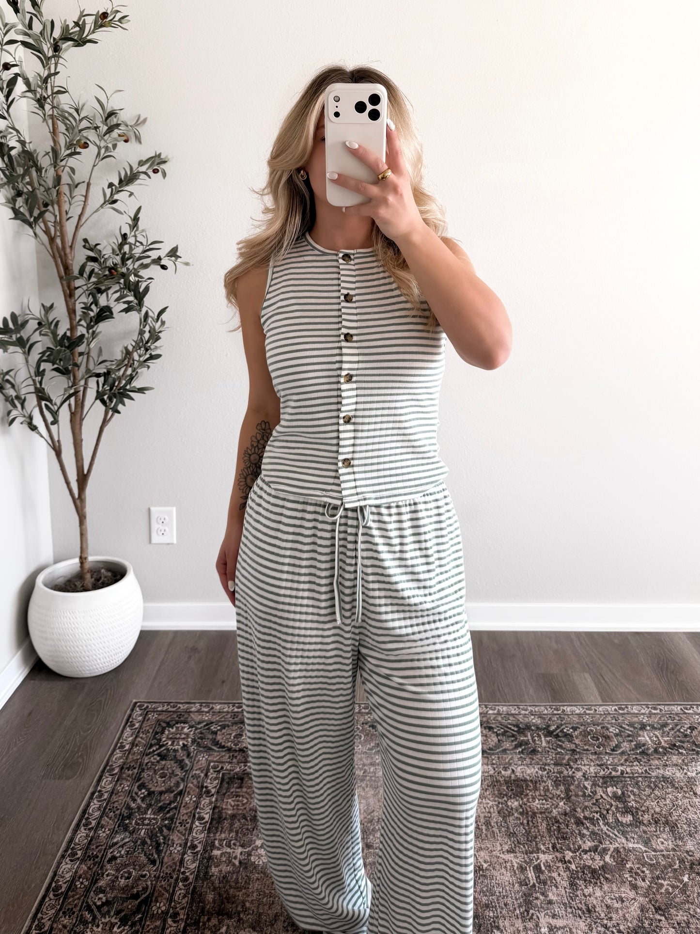 Stripe State Of Mind Pant Set / Sage Final Sale