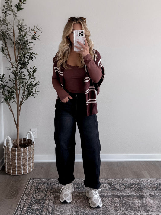 Raven High Rise Barrel Jean / Black (Restocking Mid September)