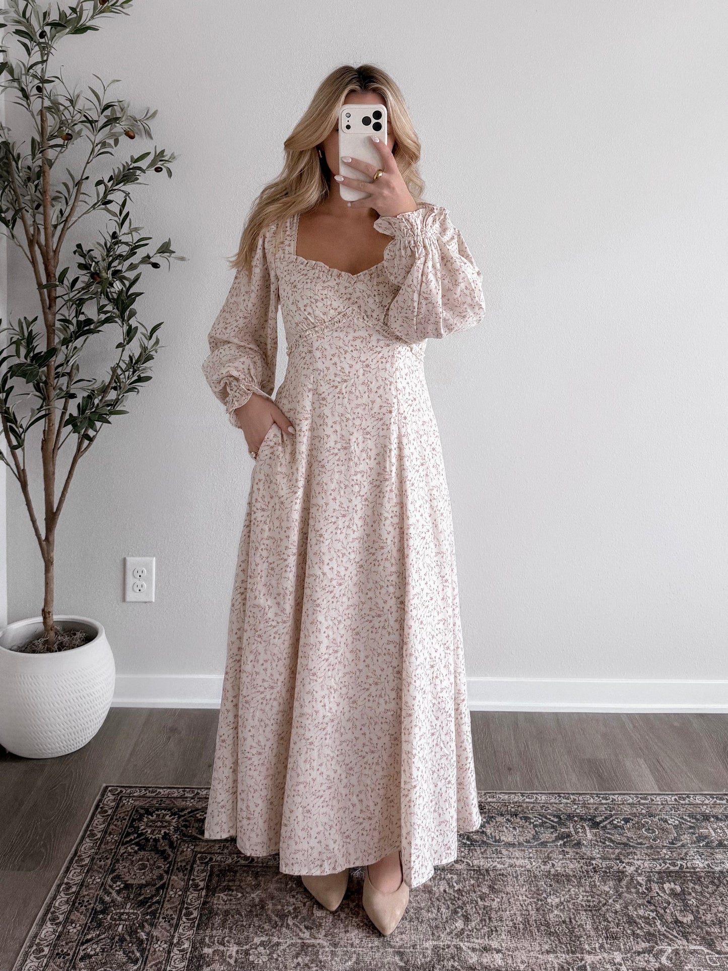 Hazelnut Floral Maxi Dress / Cream Blush (Vendor cancelled our restock order)