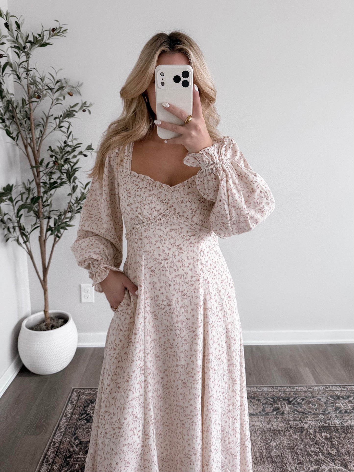 Hazelnut Floral Maxi Dress / Cream Blush (Vendor cancelled our restock order)