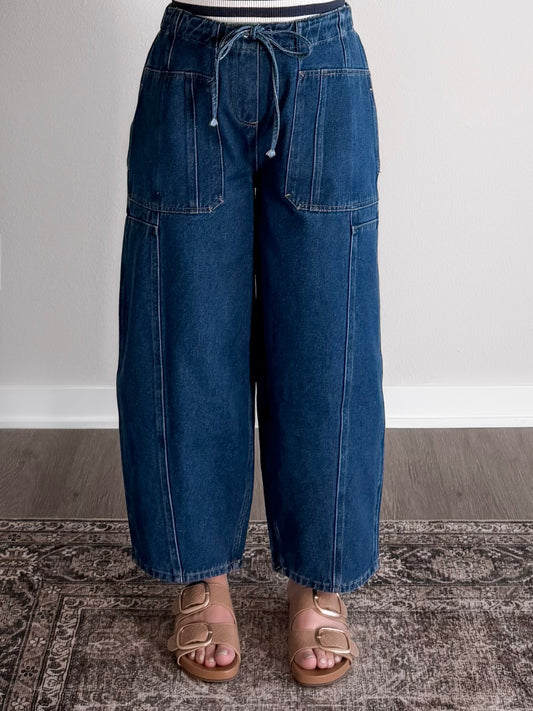 Remi Relaxed Barrel Jean (Restocking 2.16)