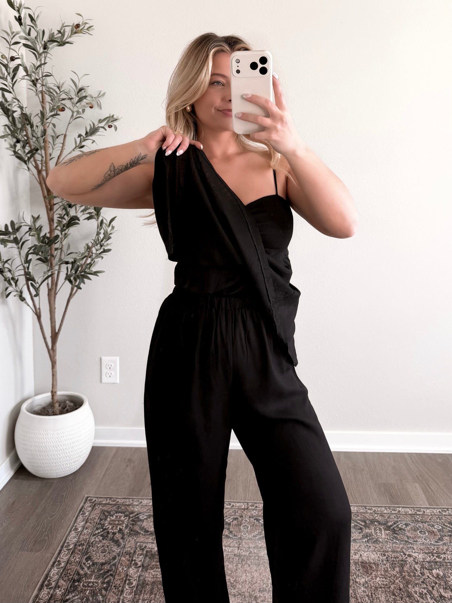 Coastal Night Linen Jumpsuit / Black