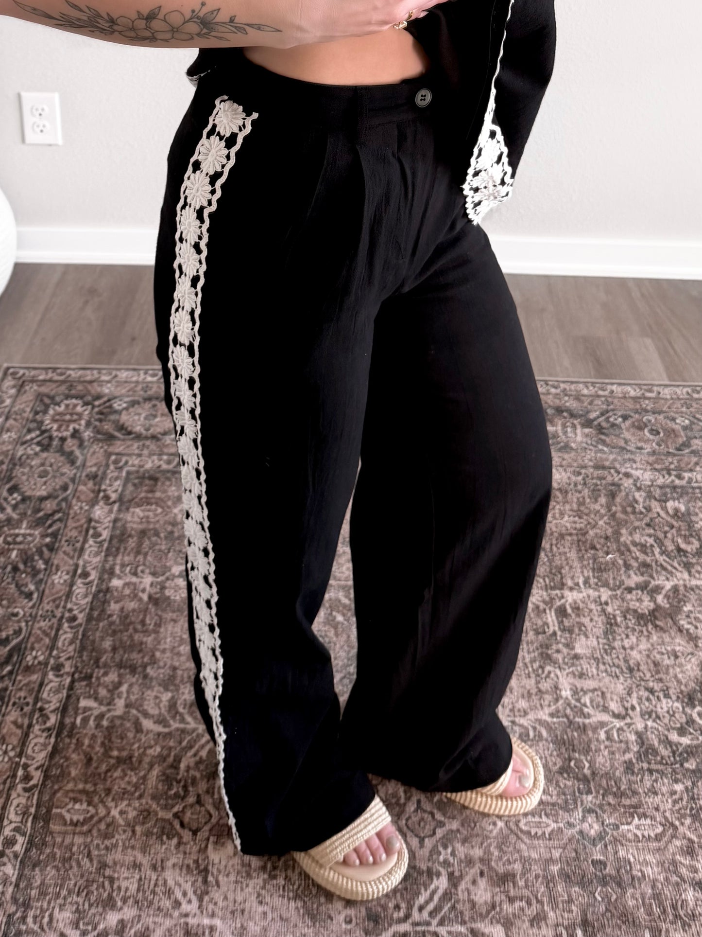 Bay Brunch Linen Pant Set
