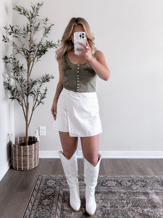 Harper Embroidered Top / Olive