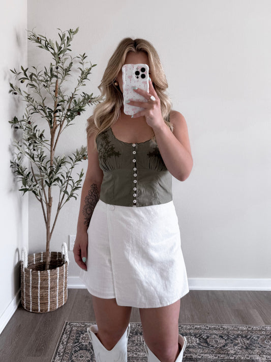 Harper Embroidered Top / Olive