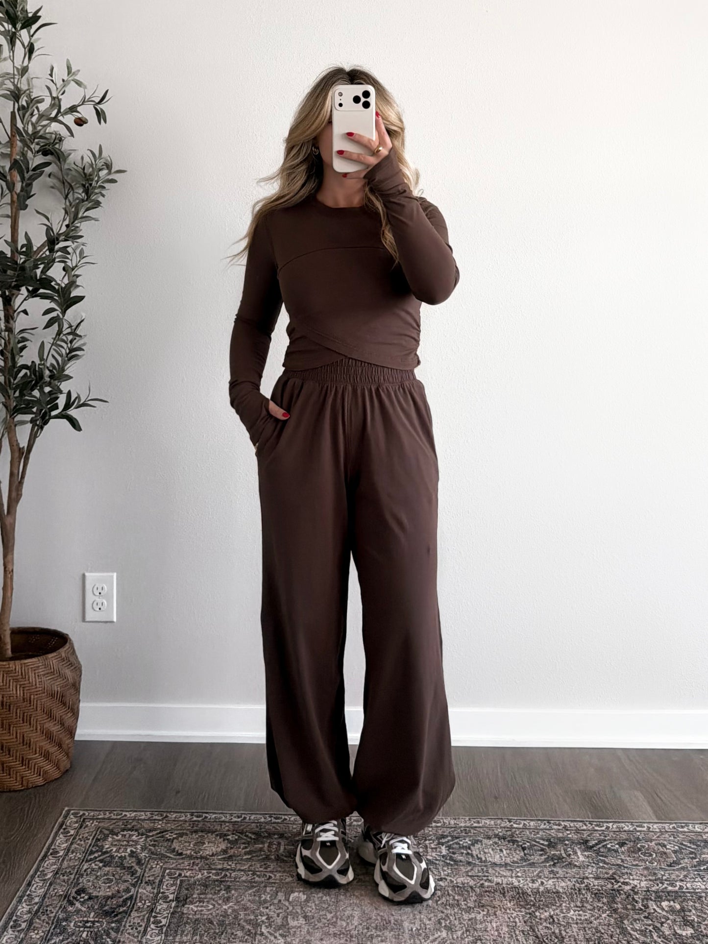 Errand Run Crossover Set / Brown