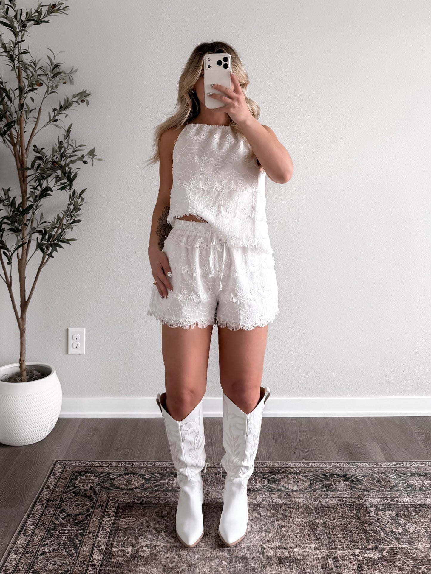 Ivora Embroidered Tassel Short Set