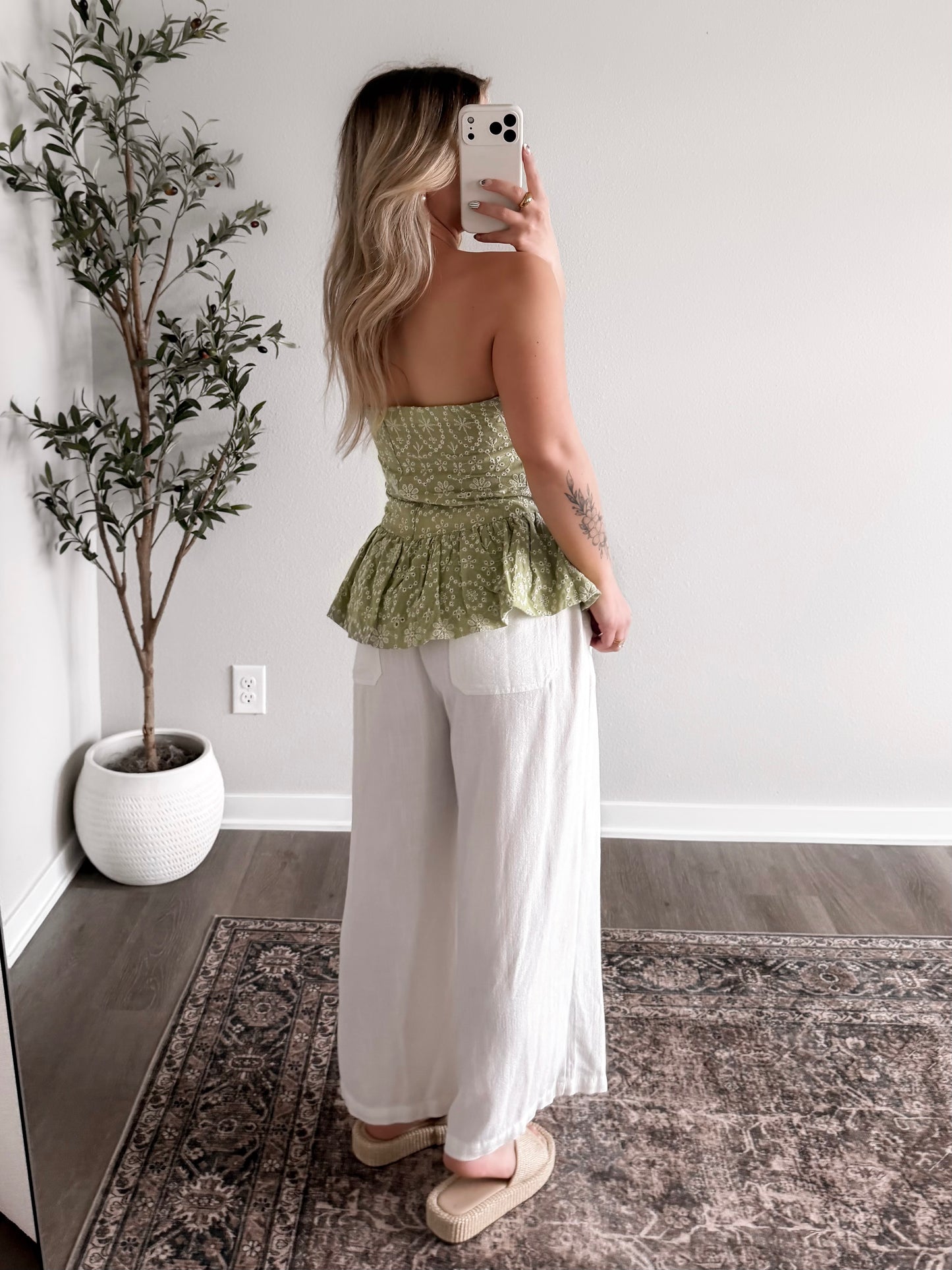 Camellia Eyelet Strapless Top